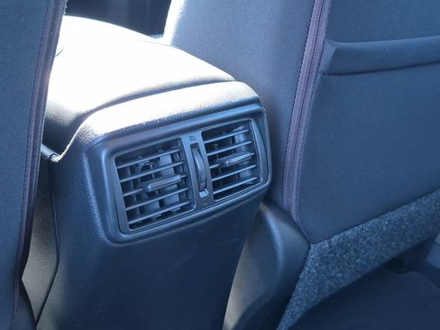 Used 2019 Nissan Rogue Sport S w/ Appearance Package image 14