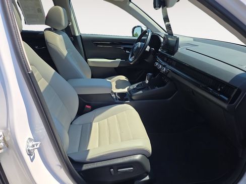 Used 2025 Honda CR-V EX-L image 10