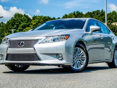 Used 2013 Lexus ES 350 w/ Luxury Pkg