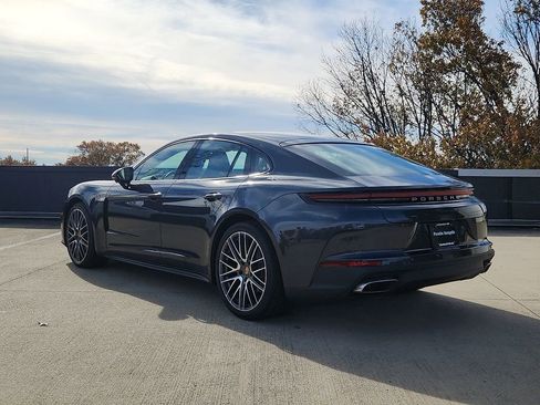 New 2026 Porsche Panamera 4 image 3