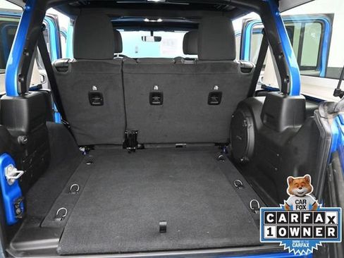 Used 2022 Jeep Wrangler Unlimited Sport w/ Sun And Sound Package AWD/4WD image 20