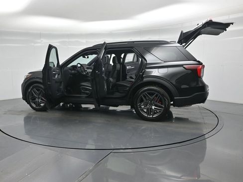 New 2026 Ford Explorer ST w/ Sun And Sound Package image 34