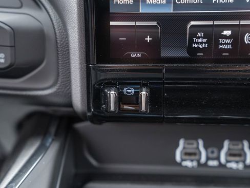 New 2026 RAM 2500 Laramie image 27