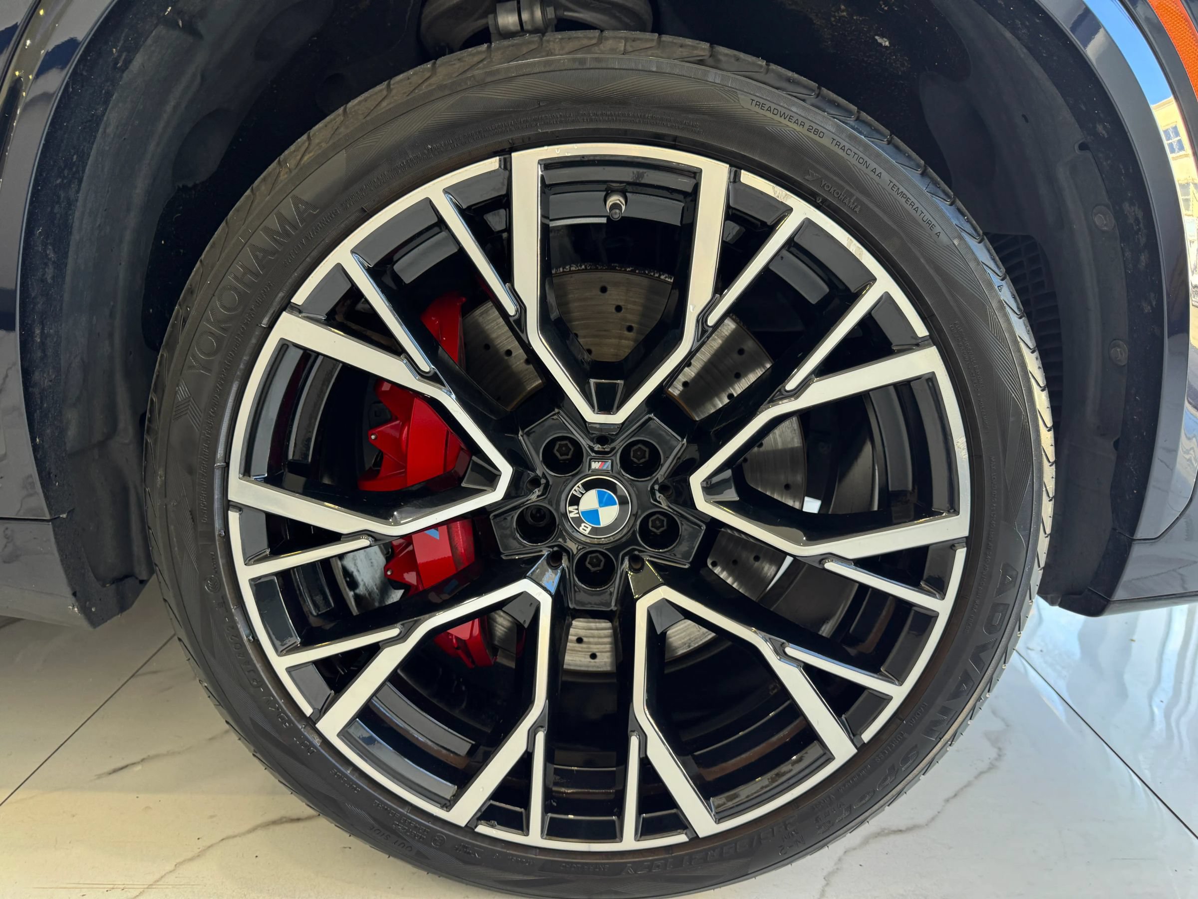 Used 2022 BMW X5 M w/ Competition Package 2 AWD/4WD image 11
