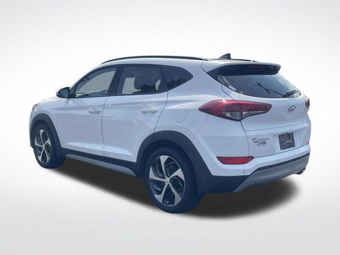 Used 2018 Hyundai Tucson Value FWD image 4