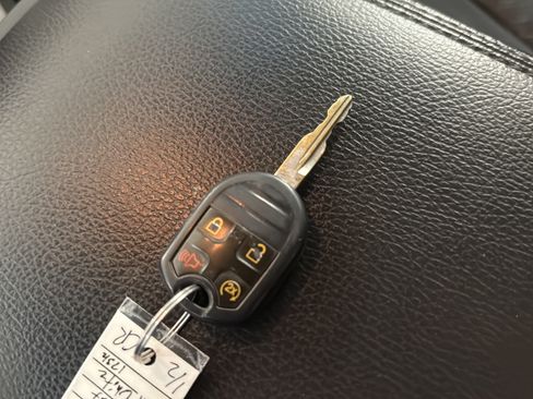 Used 2013 Ford F150 Lariat w/ Luxury Equipment Group AWD/4WD image 23