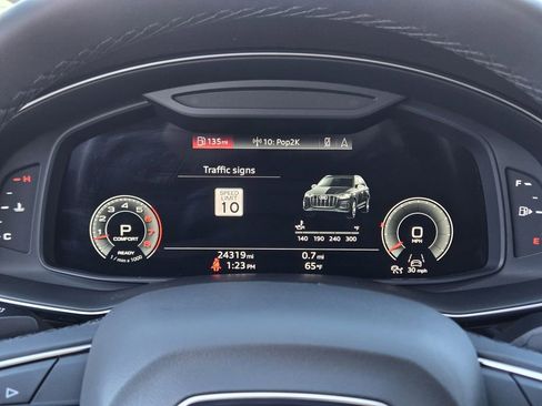 Used 2023 Audi Q7 3.0T Prestige image 21