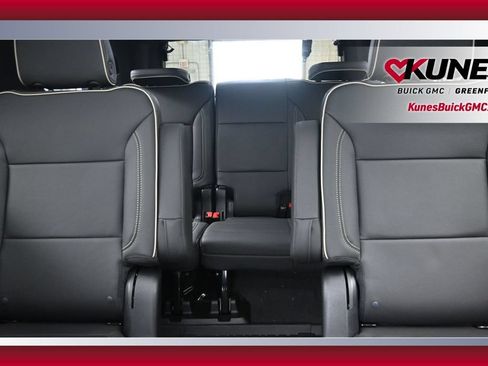 New 2026 GMC Yukon Elevation w/ Elevation Premium Package AWD/4WD image 29