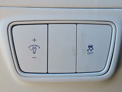 Used 2022 Hyundai Tucson SEL w/ Cargo Package image 25