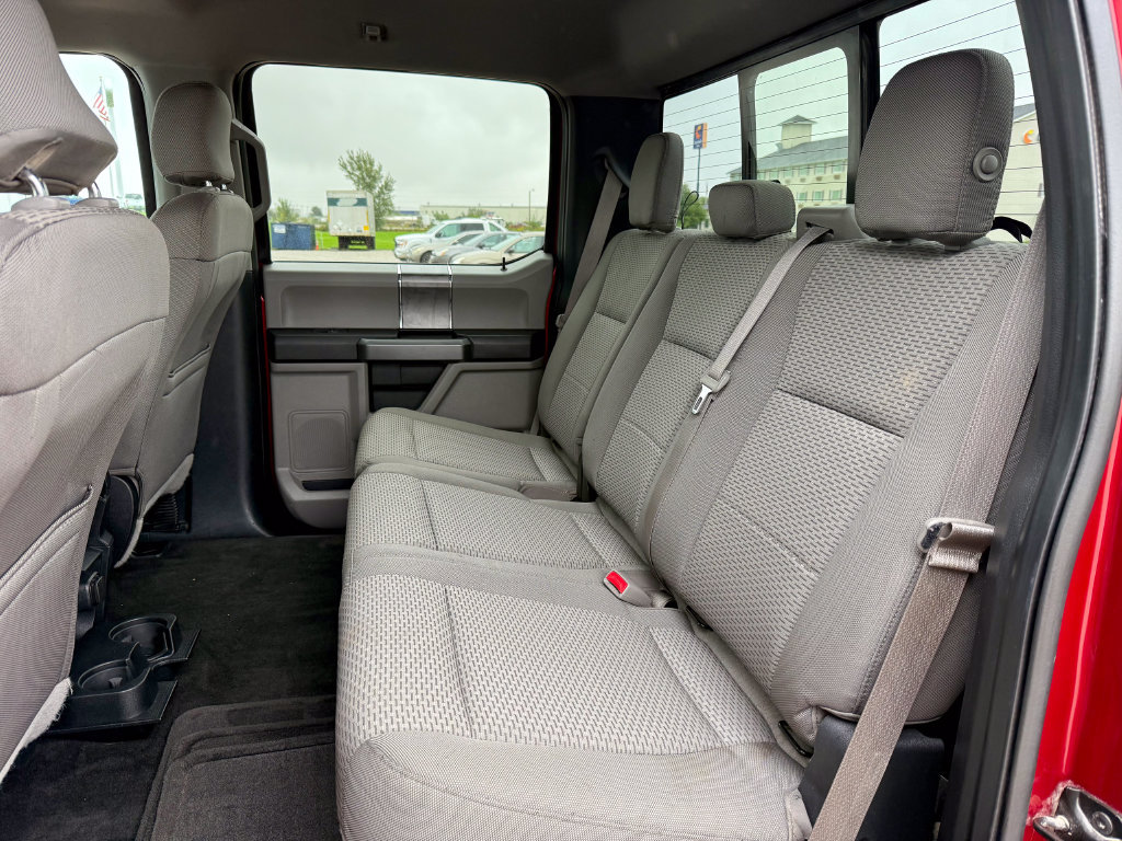 Used 2015 Ford F150 XLT w/ Equipment Group 302A Luxury AWD/4WD image 13