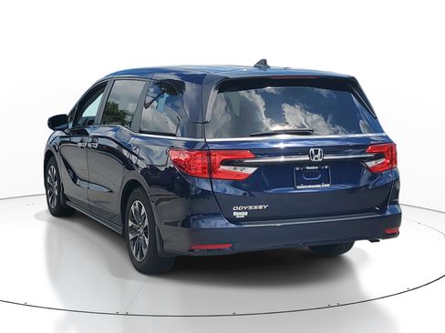 Used 2024 Honda Odyssey EX-L image 4