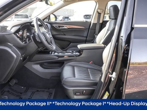 Used 2022 Buick Envision Avenir w/ Technology Package II image 6