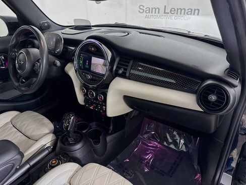 Used 2021 MINI Cooper S image 29