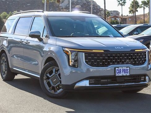 New 2026 Kia Carnival SX image 2