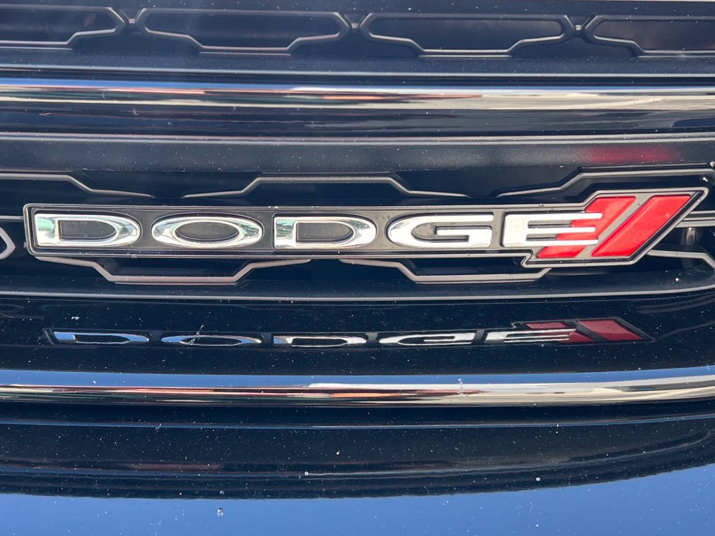 Used 2020 Dodge Charger SXT w/ Blacktop Package RWD image 6