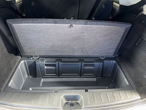 Certified 2024 Nissan Pathfinder SL AWD/4WD image 36