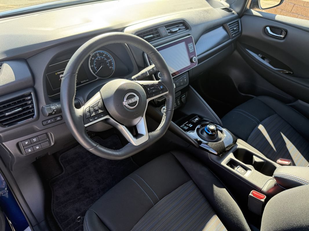 Used 2025 Nissan Leaf SV Plus FWD image 9