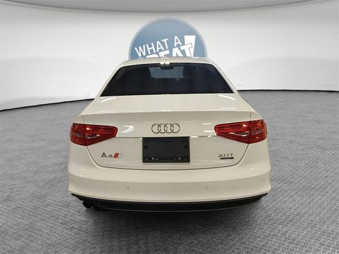 Used 2016 Audi A4 2.0T Premium image 5