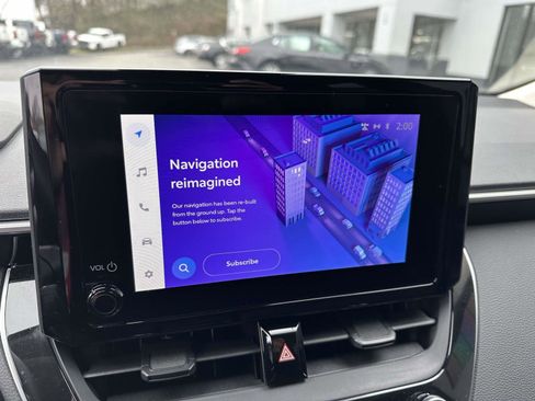 Used 2023 Toyota Corolla LE w/ Carpet Mat Package (TMS) image 21