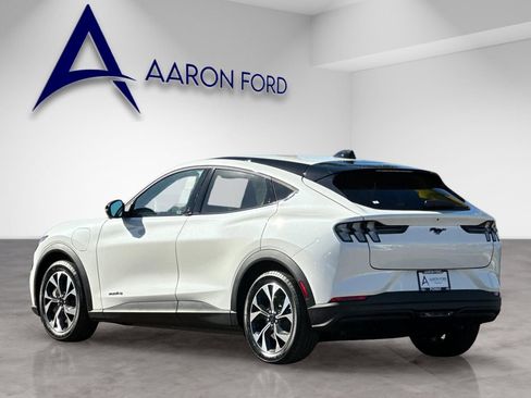 New 2025 Ford Mustang Mach-E Select w/ Comfort Package Lite image 4