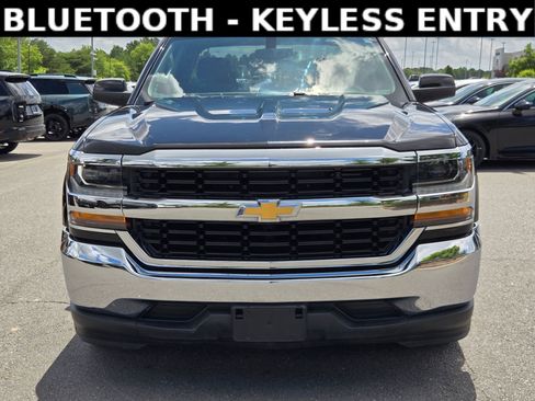 Used 2019 Chevrolet Silverado 1500 LT RWD image 2
