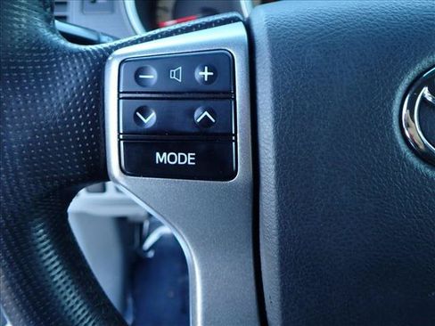 Used 2013 Toyota Tacoma 4x4 Double Cab w/ TRD Sport Pkg image 11