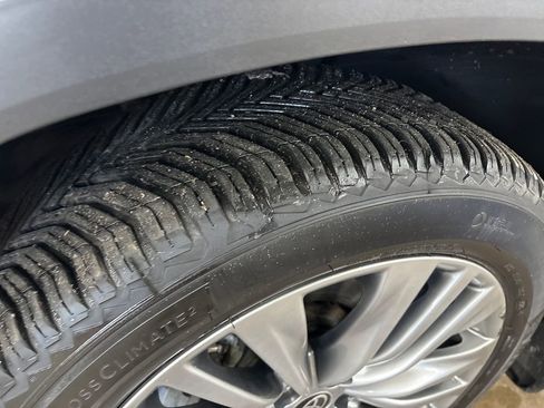 Used 2022 Toyota Highlander Platinum image 11