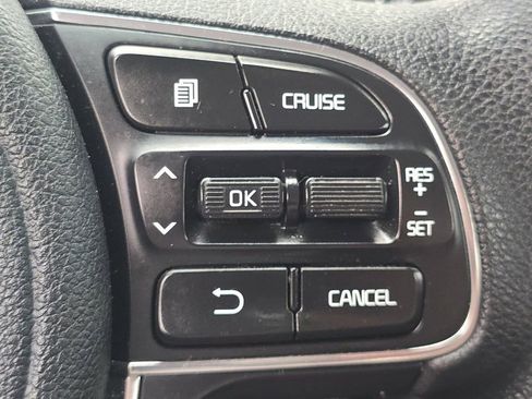 Used 2018 Kia Optima LX FWD image 31