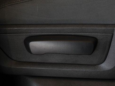Used 2018 RAM 1500 Big Horn AWD/4WD image 35