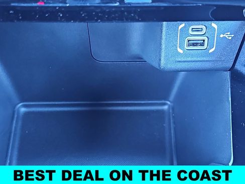 New 2026 Jeep Compass Latitude image 24