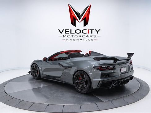 Used 2023 Chevrolet Corvette Z06 w/ Z07 Performance Package RWD image 16