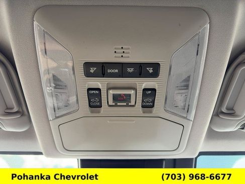 Used 2020 Toyota RAV4 XLE w/ Convenience Package AWD/4WD image 19