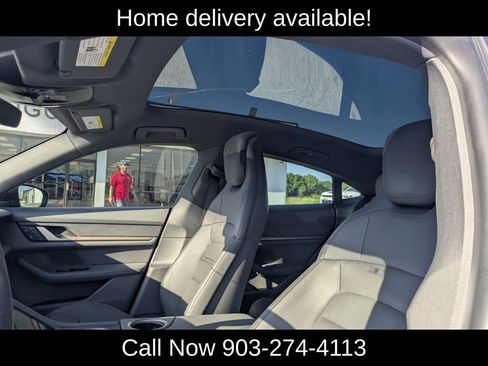 Used 2022 Porsche Taycan 4S AWD/4WD image 26