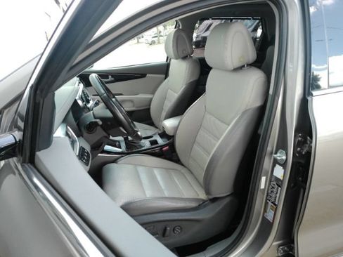 Used 2016 Kia Sorento SX AWD/4WD image 6