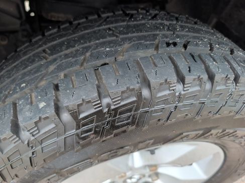 Used 2023 RAM 1500 Classic SLT AWD/4WD image 25