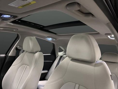 Used 2024 Hyundai Sonata SEL w/ Convenience Package image 7