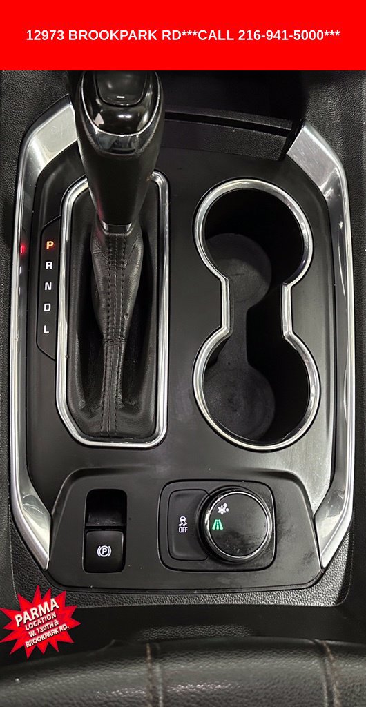 Used 2020 Chevrolet Traverse LS FWD image 19