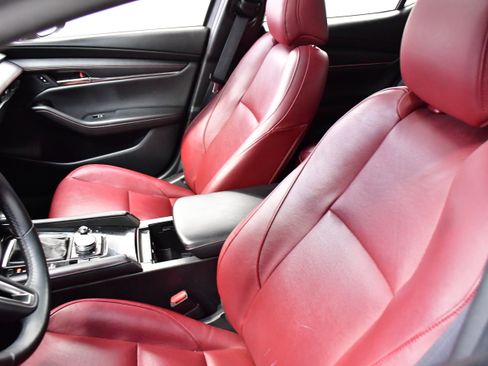 Used 2024 MAZDA MAZDA3 s image 17