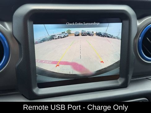 Used 2022 Jeep Wrangler Unlimited Sport w/ Sun And Sound Package AWD/4WD image 21
