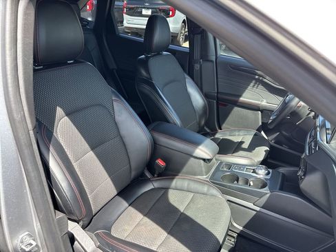 Used 2023 Ford Escape ST-Line w/ Tech Pack #1 FWD image 27