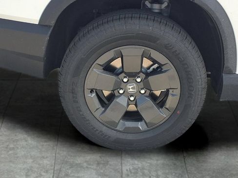 Certified 2026 Honda Passport RTL image 9
