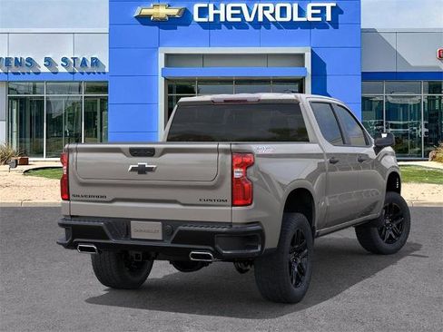 New 2026 Chevrolet Silverado 1500 Custom Trail Boss w/ LPO, Dark Essentials Package image 4