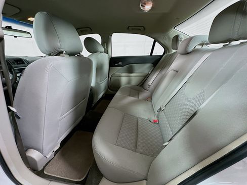 Used 2012 Ford Fusion SE image 24