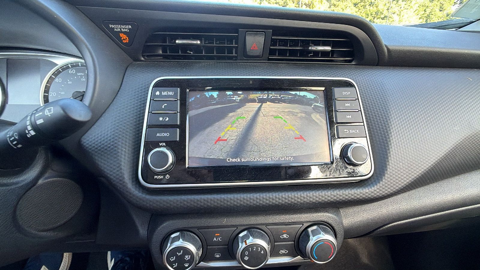 Used 2025 Nissan Kicks Play S FWD image 32