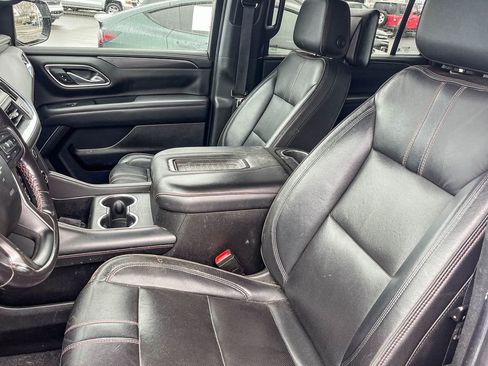 Used 2021 Chevrolet Suburban RST w/ Rear Media and Nav Package image 9