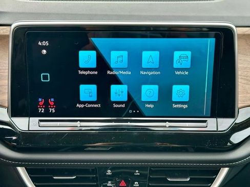 New 2026 Volkswagen Atlas SE image 24