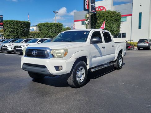 Used 2013 Toyota Tacoma PreRunner image 5
