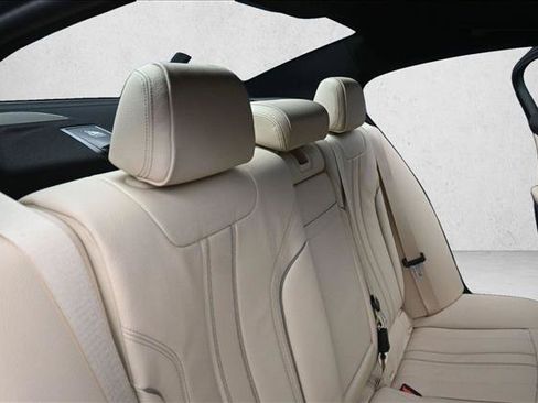 Used 2019 BMW 530i xDrive AWD/4WD image 25
