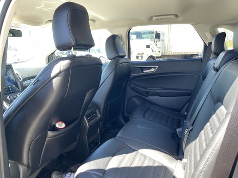 Used 2021 Ford Edge SEL w/ Convenience Package AWD/4WD image 11
