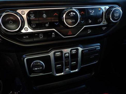 Used 2020 Jeep Wrangler Unlimited Sport AWD/4WD image 21
